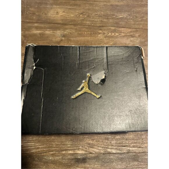 Jordan 1 Mid - Arctic Orange black Toe (GS), Youth Size 5.5 - Picture 5 of 5